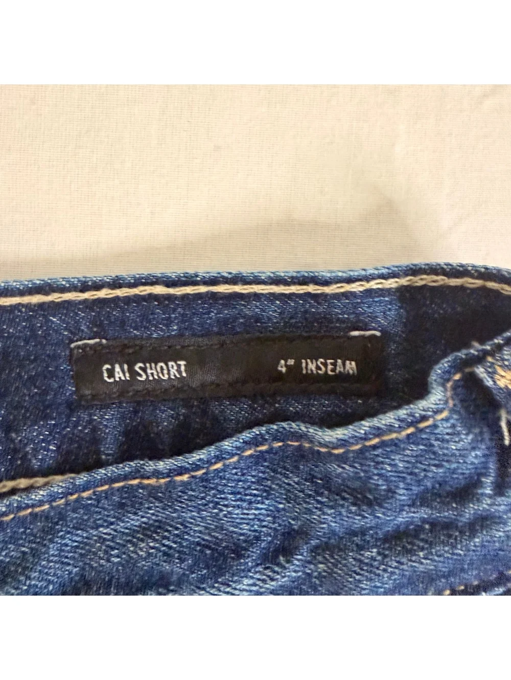 Edwin Cali Short 4